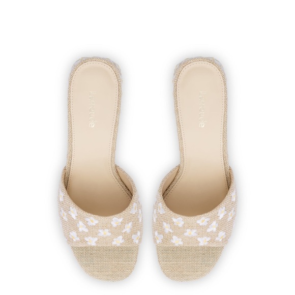 Larroude Brigitte Mule In Raw Linen Sandals - Picture 3 of 14